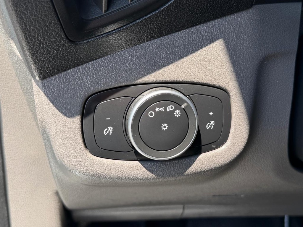 Used 2022 Ford Transit Connect - photo 40