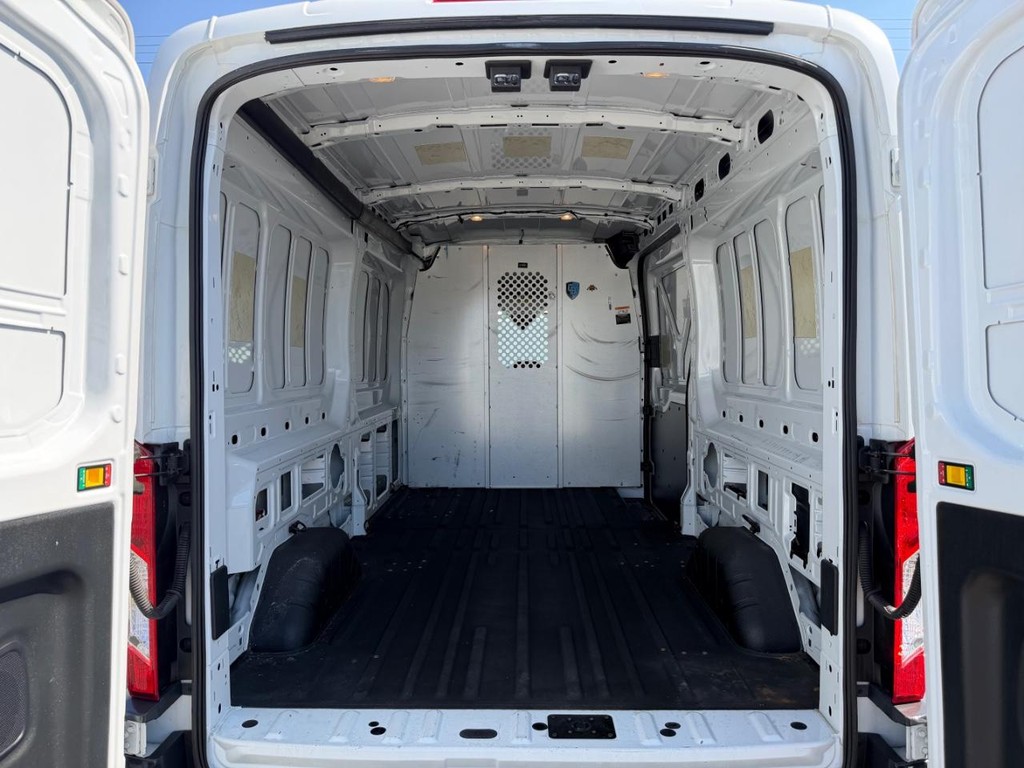 Used 2016 Ford Transit 350 - photo 2
