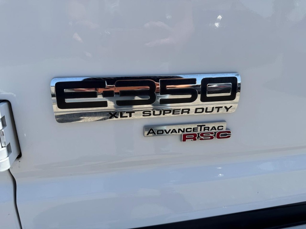 Used 2011 Ford E-350 - photo 44