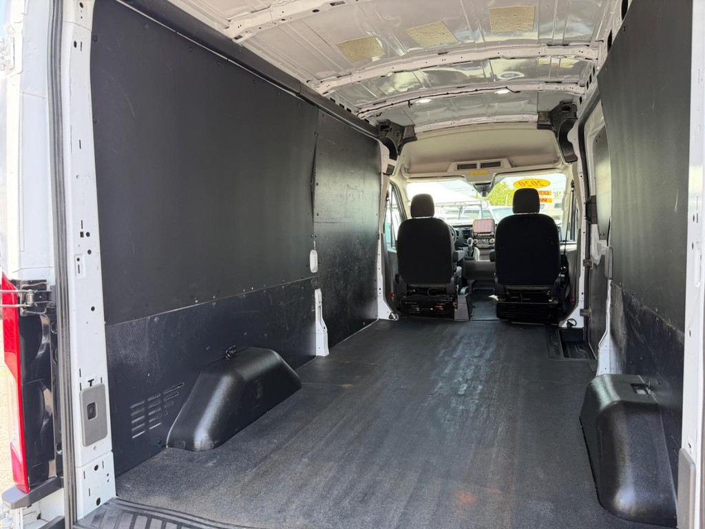 Used 2020 Ford Transit 250 - photo 18
