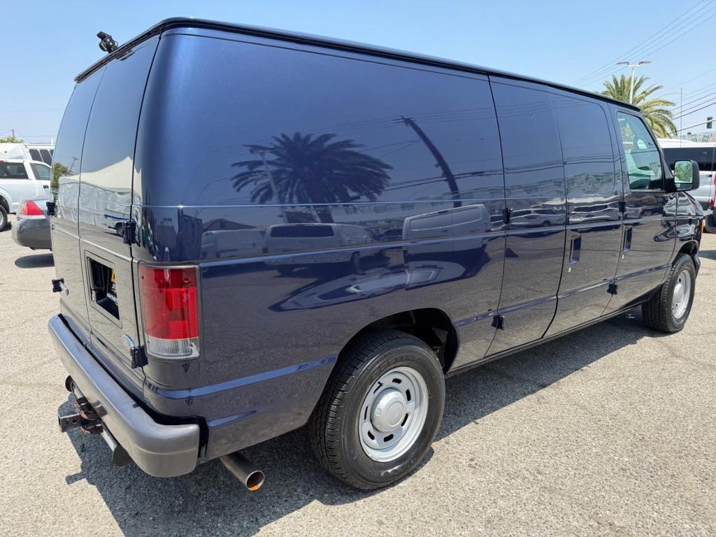 Used 2006 Ford E-150 Empty Cargo Van - photo 3