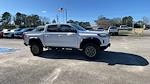 2025 Chevrolet Colorado Crew Cab 4WD Pickup for sale #248981 - photo 38