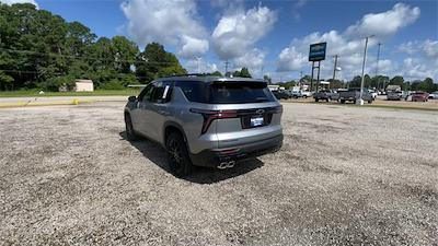2025 Chevrolet Traverse FWD SUV for sale #25530 - photo 2