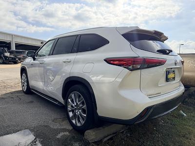 Used 2021 Toyota Highlander Limited for sale #A09035A - photo 2