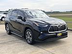 Used 2022 Toyota Highlander XLE for sale #B67997C - photo 7