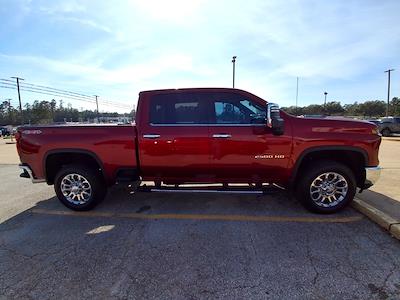 Used 2025 Chevrolet Silverado 2500 - photo 1