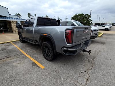 Used 2024 GMC Sierra 2500 - photo 1