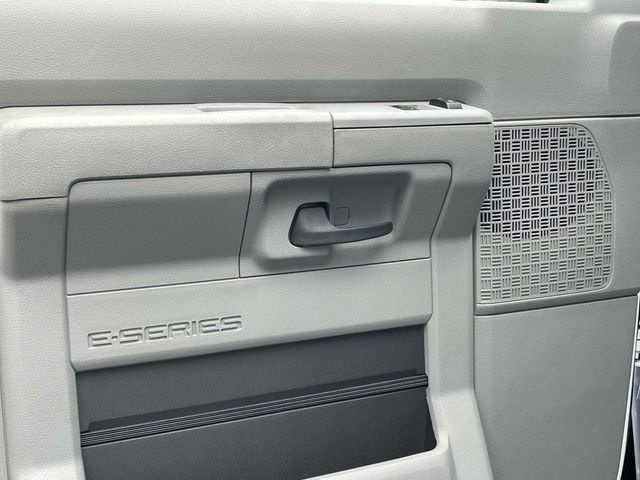 New 2026 Ford E-350 - photo 13