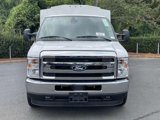 New 2026 Ford E-350 - photo 7