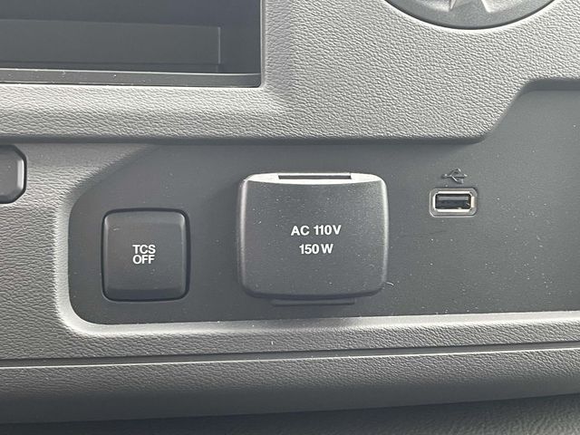 New 2026 Ford E-350 - photo 23