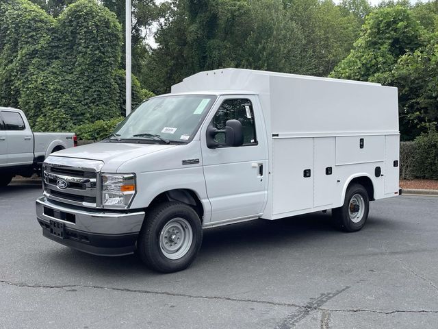 New 2026 Ford E-350 - photo 1