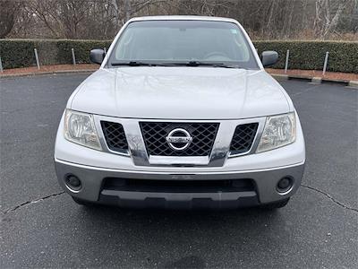 Used 2010 Nissan Frontier SE Crew Cab for sale #HFE87109A - photo 2