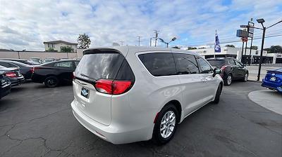 Used 2017 Chrysler Pacifica Touring Minivan for sale #C11116 - photo 2
