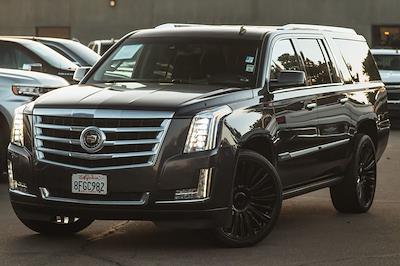 Used 2015 Cadillac Escalade ESV - photo 1