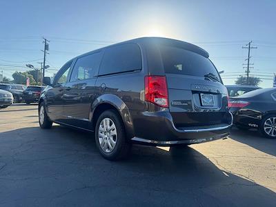 Used 2019 Dodge Grand Caravan SE Minivan for sale #D13558 - photo 2