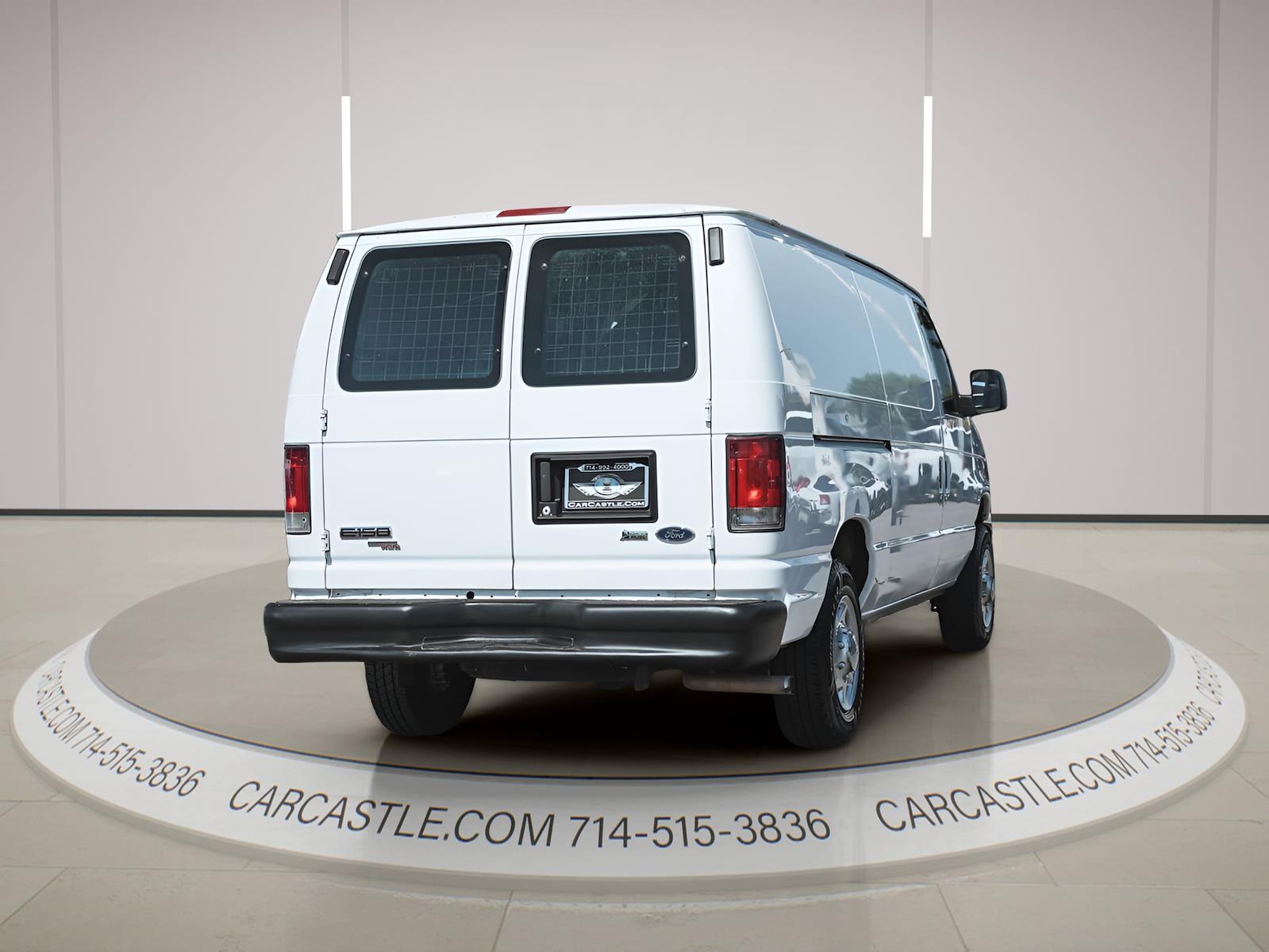 Used 2013 Ford E-150 - photo 10
