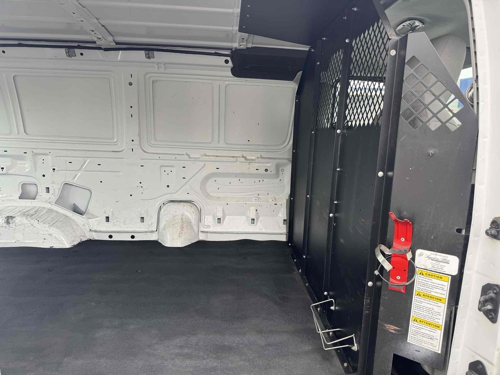 Used 2013 Ford E-150 - photo 9