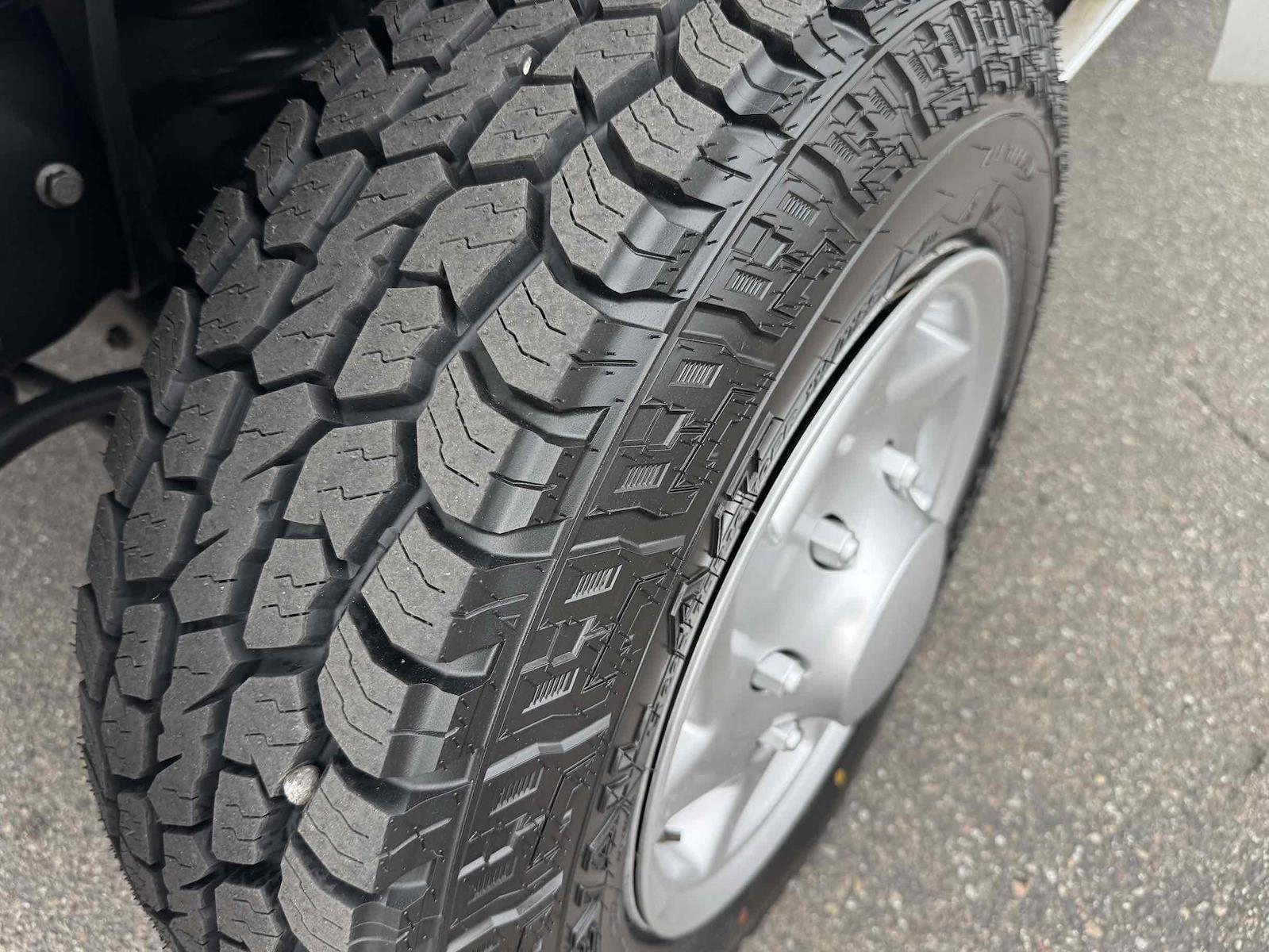 Used 2013 Ford E-150 - photo 16