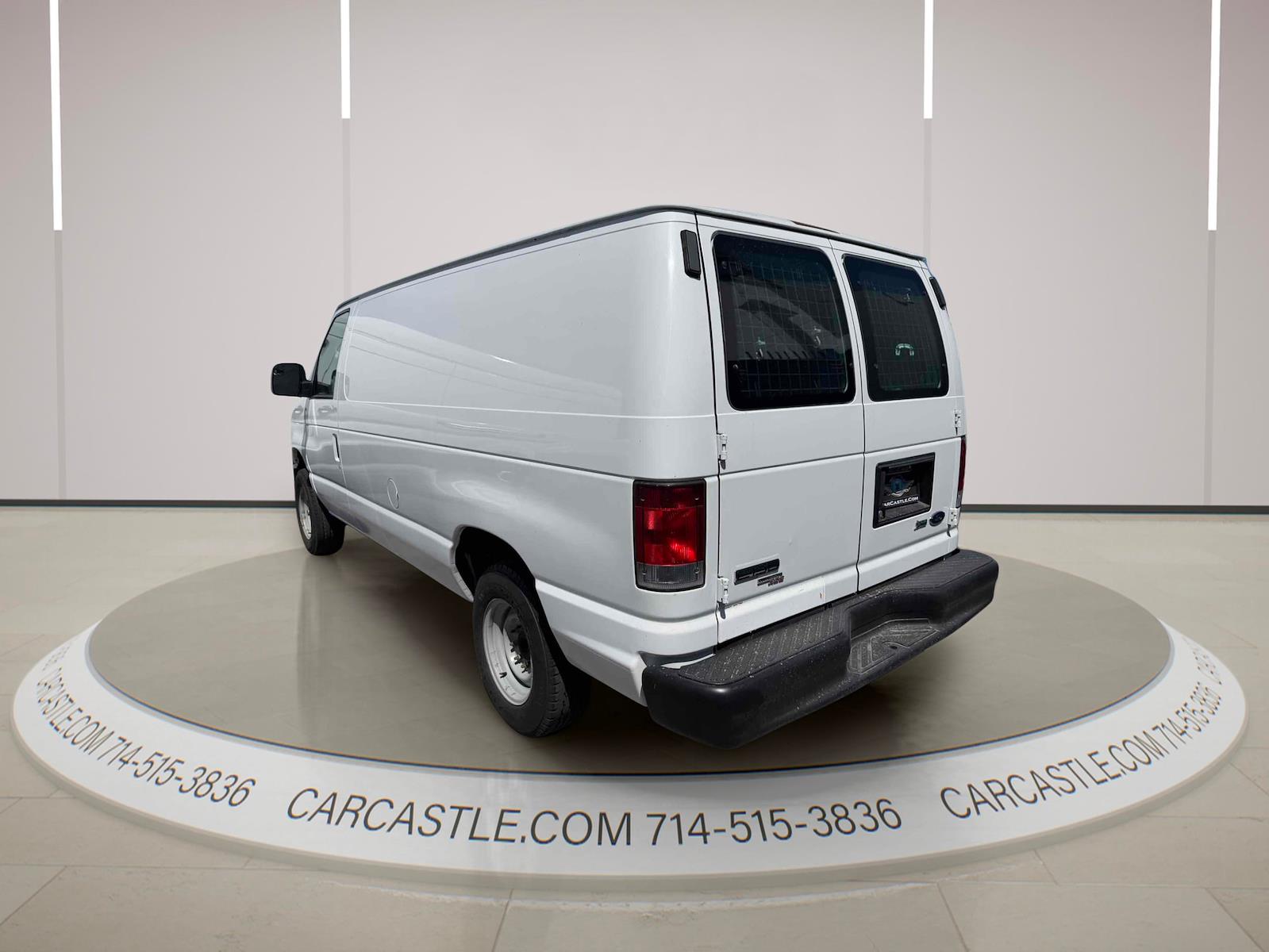 Used 2013 Ford E-150 Cargo Van - photo 3
