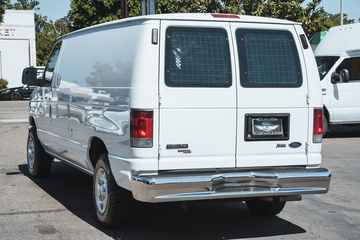 Used 2013 Ford E-150 - photo 11