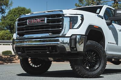 Used 2024 GMC Sierra 2500 - photo 1