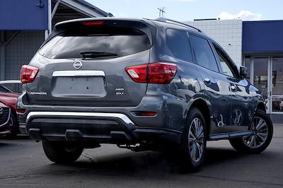 Used 2019 Nissan Pathfinder - photo 1