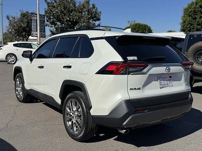 Used 2019 Toyota RAV4 - photo 1