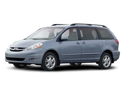 Used 2008 Toyota Sienna - photo 1