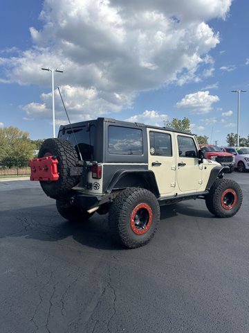 Used 2011 Jeep Wrangler - photo 16