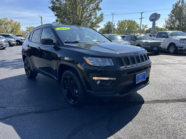 Used 2019 Jeep Compass Altitude - photo 1