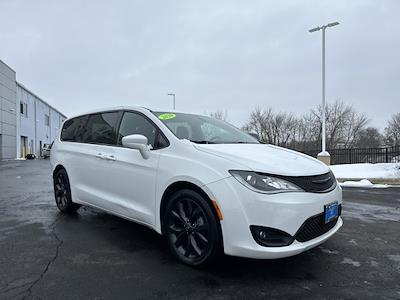 Used 2020 Chrysler Pacifica Touring Minivan for sale #P3449A - photo 1