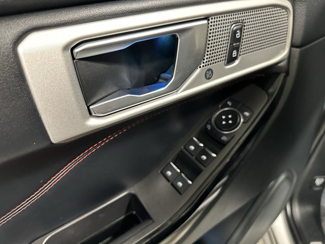 Used 2024 Ford Explorer - photo 17