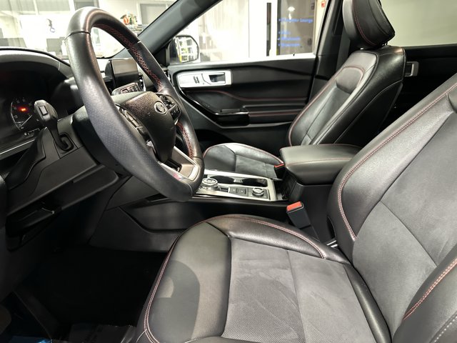Used 2024 Ford Explorer - photo 22