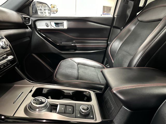Used 2024 Ford Explorer - photo 19