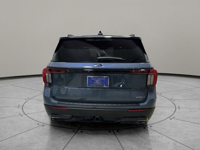 Used 2025 Ford Explorer - photo 6