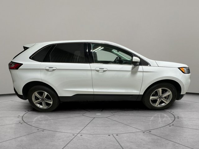 Used 2024 Ford Edge - photo 2