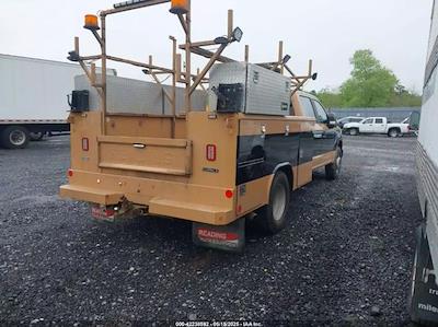 Used 2018 Ford F-350 Crew Cab Service Truck for sale #C83613 - photo 2