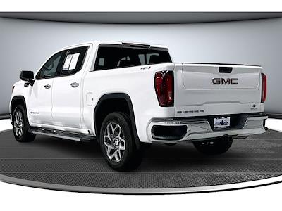 Used 2022 GMC Sierra 1500 SLT Crew Cab for sale #CP4539 - photo 2