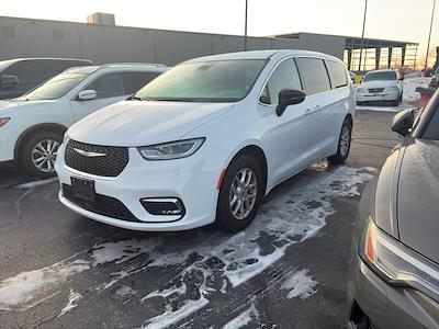 Used 2024 Chrysler Pacifica Touring L Minivan for sale #CP4544 - photo 1
