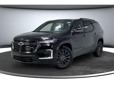Used 2023 Chevrolet Traverse - photo 1
