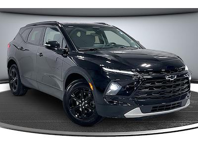 Used 2023 Chevrolet Blazer - photo 1