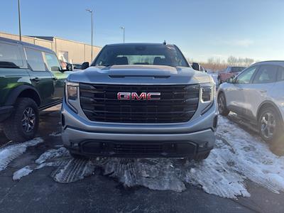 Used 2025 GMC Sierra 1500 - photo 1