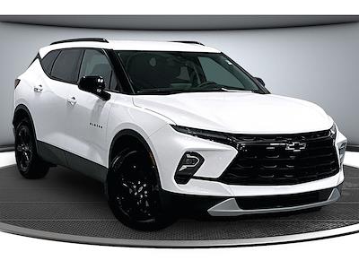 Used 2023 Chevrolet Blazer - photo 1