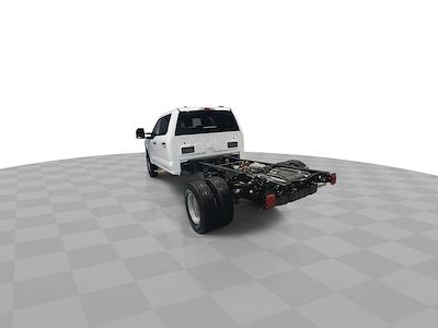 New 2025 Ford F-350 XL Crew Cab 4WD Cab Chassis for sale #FD7767 - photo 2