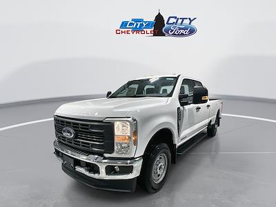 New 2025 Ford F-350 XL Crew Cab 4WD SRW Pickup for sale #FD7823 - photo 1
