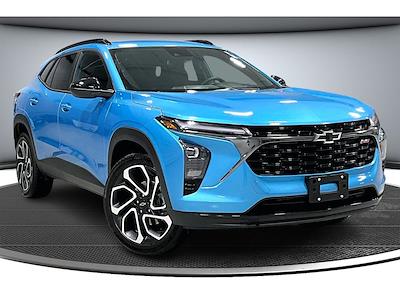 Used 2025 Chevrolet Trax 2RS for sale #FD8065A - photo 2