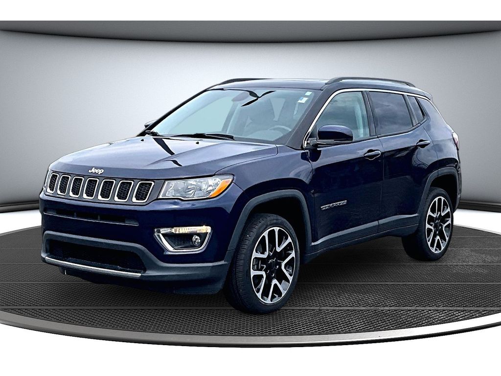 Used 2018 Jeep Compass - photo 1