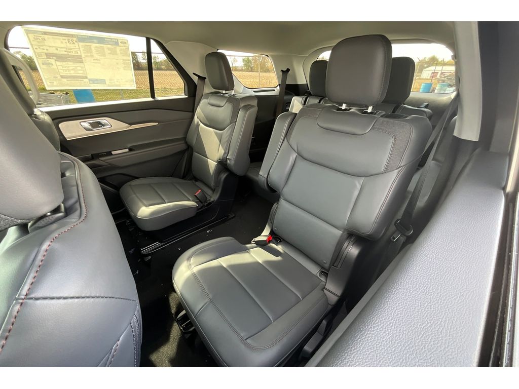 New 2026 Ford Explorer - photo 12