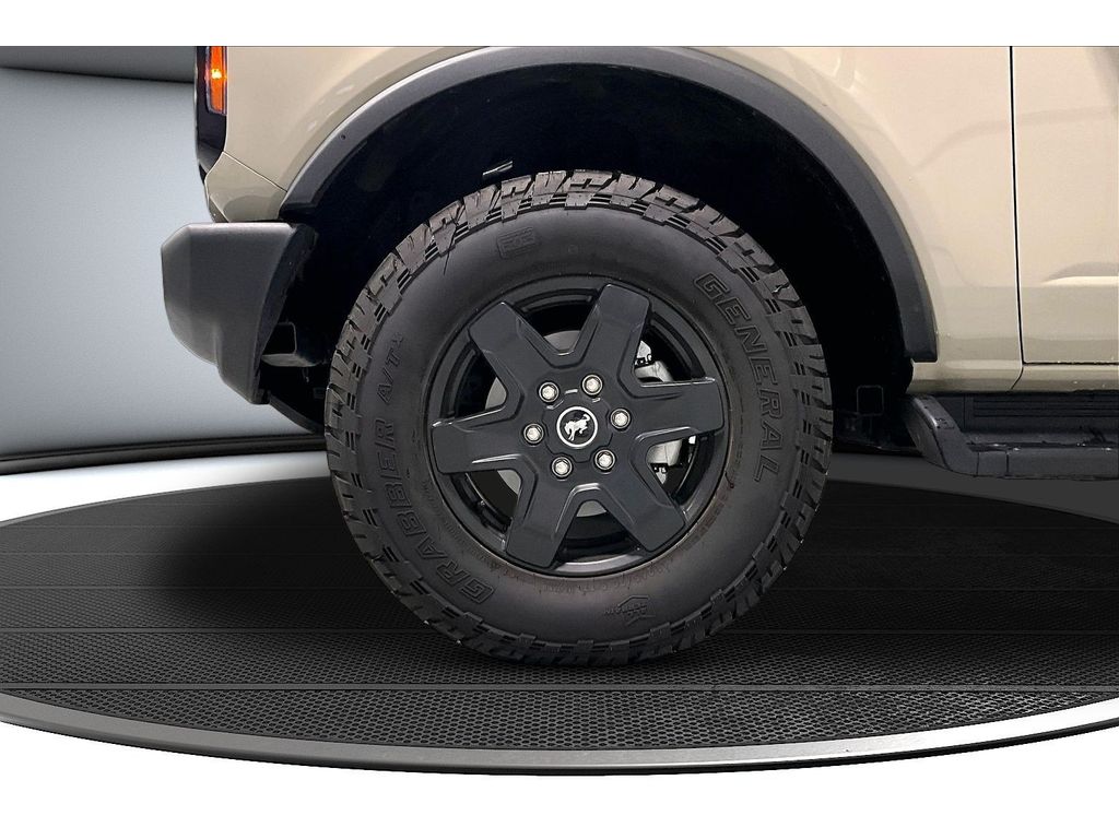 New 2025 Ford Bronco - photo 14