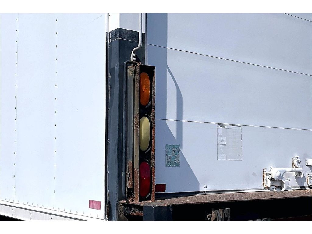 Used 2001 GMC WT5500 - photo 24